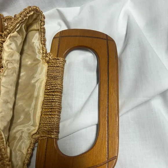 Vintage Macrame Wooden Rectangle Handle Purse 1970s 1980s Boho - Picture 8 of 11